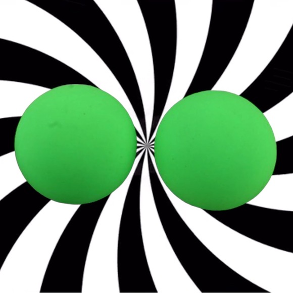 Vintage 80s neon green pierced button earrings new wave. - Picture 1 of 4
